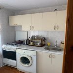 Kirayə (aylıq) 3 otaqlı Köhnə Tikili, Neftçilər metrosu, Nizami rayonu 12