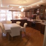 Kirayə (aylıq) 3 otaqlı Yeni Tikili, Gənclik metrosu, Nərimanov rayonu 14