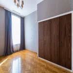 Kirayə (aylıq) 4 otaqlı Köhnə Tikili, İçərişəhər metrosu, Səbail rayonu 8