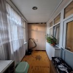 Продажа 3 комнатная Вторичка, 12-й микрорайон район 16