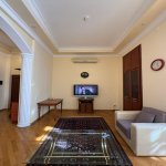 Kirayə (aylıq) 3 otaqlı Köhnə Tikili, Sahil metrosu, Səbail rayonu 10