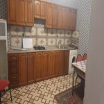 Kirayə (aylıq) 2 otaqlı Həyət evi/villa, İnşaatçılar metrosu, Yasamal rayonu 4