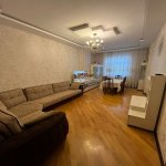 Kirayə (aylıq) 3 otaqlı Köhnə Tikili, Qara Qarayev metrosu, 8-ci kilometr, Nizami rayonu 3