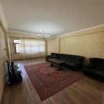 Kirayə (aylıq) 3 otaqlı Yeni Tikili, Gənclik metrosu, Nəsimi rayonu 5