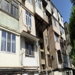 Kirayə (aylıq) 3 otaqlı Köhnə Tikili, İnşaatçılar metrosu, Yasamal rayonu 1
