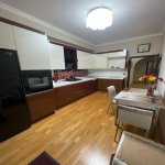 Kirayə (aylıq) 3 otaqlı Yeni Tikili, Qara Qarayev metrosu, 8-ci kilometr, Nizami rayonu 8