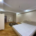 Kirayə (aylıq) 3 otaqlı Yeni Tikili, Memar Əcəmi metrosu, 4-cü mikrorayon, Nəsimi rayonu 8