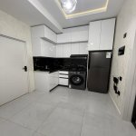 Kirayə (aylıq) 2 otaqlı Yeni Tikili, İnşaatçılar metrosu, Yasamal rayonu 3