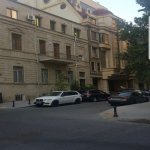 Kirayə (aylıq) 4 otaqlı Köhnə Tikili, İçərişəhər metrosu, Səbail rayonu 1