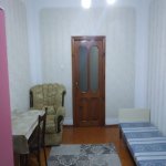 Kirayə (aylıq) 4 otaqlı Köhnə Tikili, Xalqlar dostluğu metrosu, Nizami rayonu 7
