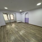 Kirayə (aylıq) 3 otaqlı Ofis, Gənclik metrosu, Kral şadlıq sarayı, Nərimanov rayonu 8