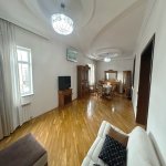 Kirayə (aylıq) 3 otaqlı Köhnə Tikili, Elmlər akademiyası metrosu, Space TV, Yasamal rayonu 4