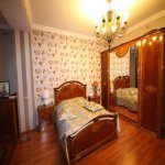 Kirayə (aylıq) 4 otaqlı Köhnə Tikili, Nəriman Nərimanov metrosu, Montin qəs., Nərimanov rayonu 4