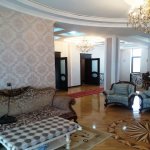 Satılır 8 otaqlı Həyət evi/villa, Badamdar qəs., Səbail rayonu 13