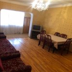 Kirayə (aylıq) 3 otaqlı Köhnə Tikili, Azadlıq metrosu, Binəqədi rayonu 1