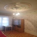 Kirayə (aylıq) 3 otaqlı Köhnə Tikili, Azadlıq metrosu, 8-ci mikrorayon, Binəqədi rayonu 3