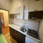 Kirayə (aylıq) 3 otaqlı Köhnə Tikili, Neftçilər metrosu, Bakıxanov qəs., Sabunçu rayonu 12