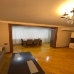 Kirayə (aylıq) 3 otaqlı Köhnə Tikili, Neftçilər metrosu, 8-ci kilometr, Nizami rayonu 2