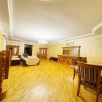 Kirayə (aylıq) 9 otaqlı Həyət evi/villa, Nəsimi metrosu, 8-ci mikrorayon, Binəqədi rayonu 2