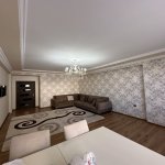 Kirayə (aylıq) 3 otaqlı Yeni Tikili Xırdalan 4