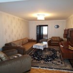 Посуточно 2 комнат Вторичка, м. 28 Мая метро, Сябаиль район 1