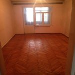 Kirayə (aylıq) 4 otaqlı Köhnə Tikili, Neftçilər metrosu, 8-ci kilometr, Nizami rayonu 3