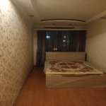 Продажа 2 комнатная Вторичка, м. Эльмляр Академиясы метро, БГУ, Ясамал район 2