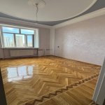 Продажа 4 комнат Вторичка, м. Эльмляр Академиясы метро, Ясамал район 12