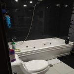 Продажа 5 комнатная Вторичка, м. Нефтчиляр метро, 8-ой километр, ТЦ Лотос, Низаминский р-н район 8