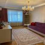 Kirayə (aylıq) 3 otaqlı Köhnə Tikili, Həzi Aslanov metrosu, H.Aslanov qəs., Xətai rayonu 1