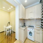 Kirayə (günlük) 2 otaqlı Köhnə Tikili, Sahil metrosu, Səbail rayonu 18