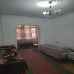 Kirayə (aylıq) 4 otaqlı Köhnə Tikili, Gənclik metrosu, 8-ci mikrorayon, Binəqədi rayonu 1