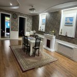 Satılır 9 otaqlı Həyət evi/villa, Neftçilər metrosu, Bakıxanov qəs., Sabunçu rayonu 4