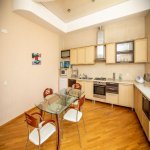 Satılır 7 otaqlı Həyət evi/villa, Səbail rayonu 6