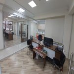 Kirayə (aylıq) 10 otaqlı Ofis, Elmlər akademiyası metrosu, Yasamal rayonu 16
