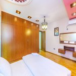 Kirayə (aylıq) 4 otaqlı Köhnə Tikili, Sahil metrosu, Səbail rayonu 10