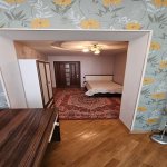 Kirayə (aylıq) 3 otaqlı Köhnə Tikili, Elmlər akademiyası metrosu, Yasamal rayonu 9