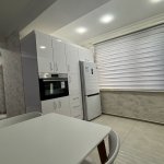 Kirayə (aylıq) 3 otaqlı Yeni Tikili, Azadlıq metrosu, 7-ci mikrorayon, Binəqədi rayonu 7