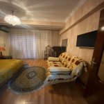 Kirayə (aylıq) 3 otaqlı Köhnə Tikili, Nizami metrosu, Yasamal rayonu 3