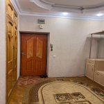Kirayə (aylıq) 3 otaqlı Yeni Tikili, Xalqlar dostluğu metrosu, Nizami rayonu 10