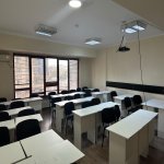 Kirayə (aylıq) 16 otaqlı Ofis, Elmlər akademiyası metrosu, Yasamal rayonu 1