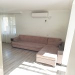 Продажа 2 комнатная Вторичка, 1-ый микрорайон район 3