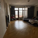 Kirayə (aylıq) 3 otaqlı Yeni Tikili, İçərişəhər metrosu, Səbail rayonu 1