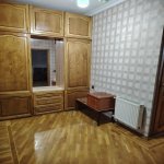 Kirayə (aylıq) 2 otaqlı Köhnə Tikili, Azadlıq metrosu, 8-ci mikrorayon, Binəqədi rayonu 7