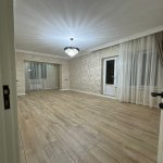 Продажа 2 комнатная Вторичка, м. Азадлыг метро, 8-ой микрорайон, Бинагадинский р-н район 5