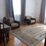 Kirayə (aylıq) 2 otaqlı Həyət evi/villa, Avtovağzal metrosu, Binəqədi qəs., Binəqədi rayonu 2