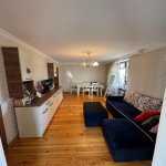 Satılır 2 otaqlı Köhnə Tikili, Avtovağzal metrosu, Biləcəri qəs., Binəqədi rayonu 1