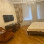 Kirayə (aylıq) 3 otaqlı Yeni Tikili, Sahil metrosu, Fəvvarələr meydanı, Nəsimi rayonu 10