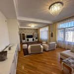 Kirayə (aylıq) 4 otaqlı Köhnə Tikili, İçərişəhər metrosu, Səbail rayonu 5