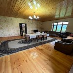 Satılır 4 otaqlı Bağ evi Quba 4